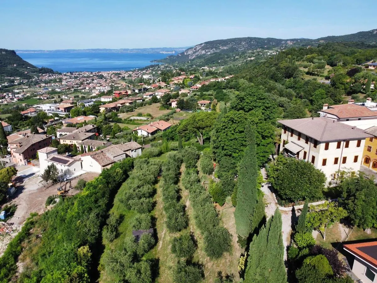 Villa Montegolo Costermano 0*,  Italy