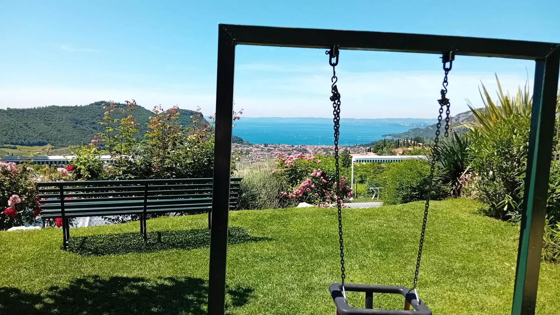 Villa Montegolo Costermano 0*,  Italy